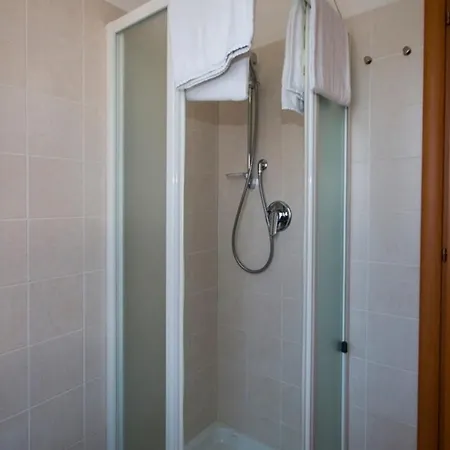Ferienwohnung Mit Pool Am Comer See 公寓 *